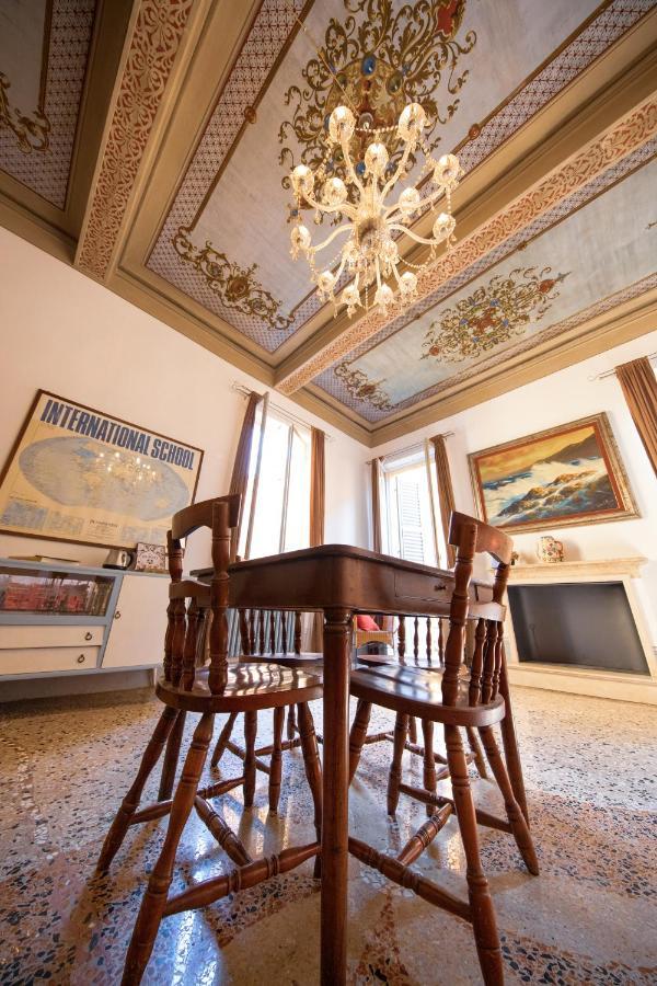 Anna'S House Διαμέρισμα Μόντενα Εξωτερικό φωτογραφία